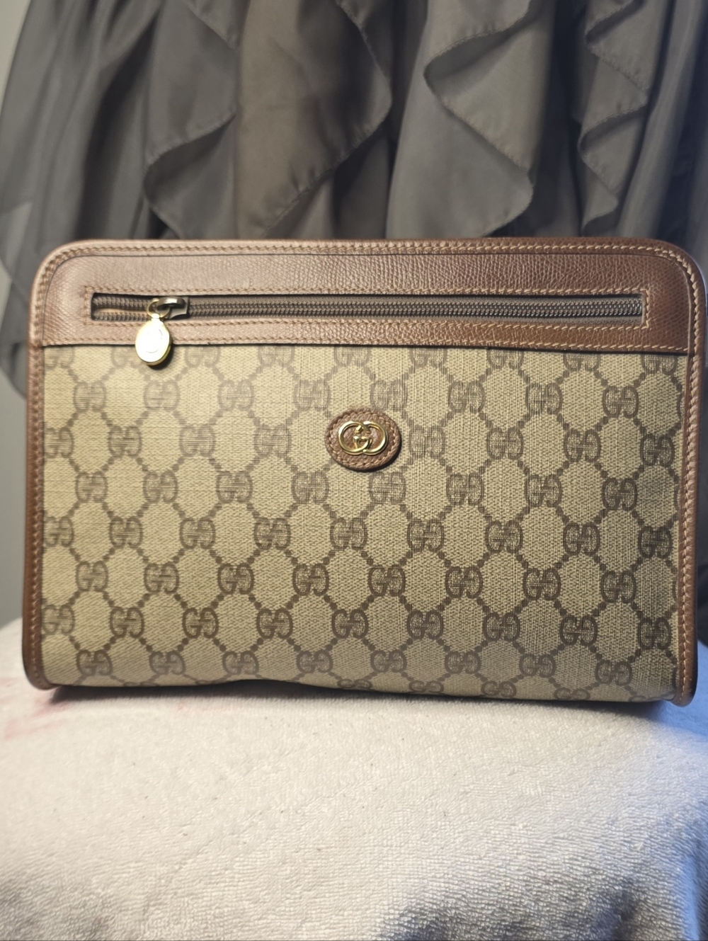 Authentic Vintage Gucci GG Supreme Canvas Clutch With COA 10.5x7 🤎🔥